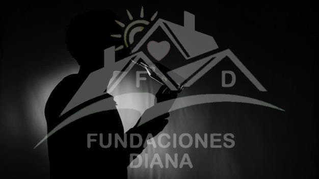 ¿Existe un vínculo entre soledad y adicción?. Conoce cómo la falta de conexión emocional puede influir en el abuso de sustancias.