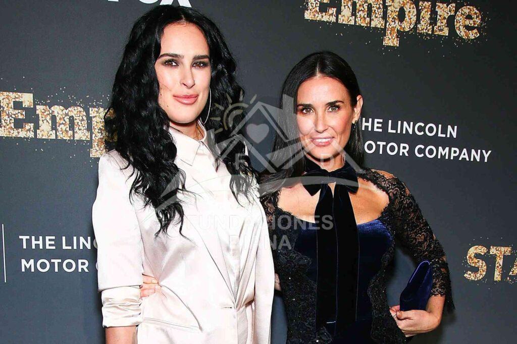 Descubre cómo Rumer Willis ha hablado sobre las adicciones, su impacto personal y el mensaje de esperanza que comparte para la recuperación.