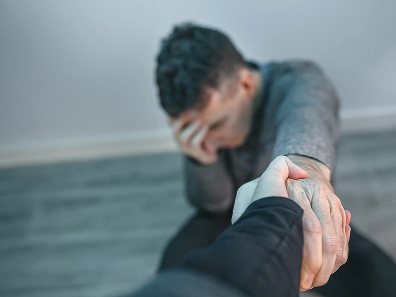 Intentar y Dios te da sabiduría para tomar decisiones correctas. Cuando lo buscas, encuentras dirección, paz y claridad. Él te ayuda a actuar con equilibrio, incluso en medio de la dificultad.